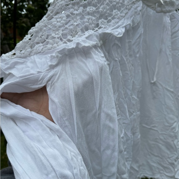 FREE PEOPLE Little Bit of Love White Ruffled Blouse Top, Sz L - Picture 10 of 15